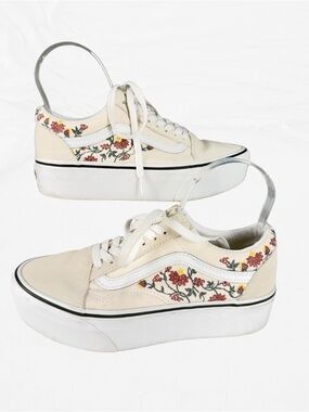 Vans Old Skool Platform Floral Embroidery Cream Womens 8.5